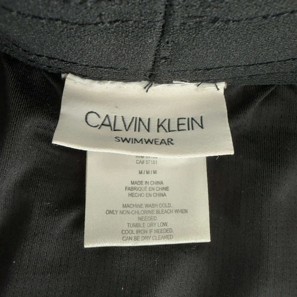 Calvin Klein Men's Black Swim Trunks Board Shorts‎ Size Medium